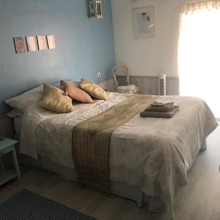 Hotel Les Landes Saint-Pardoux-Corbier Esterno foto